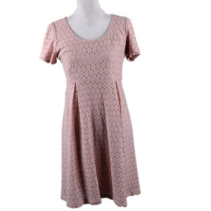Rabbit Rabbit Rabbit Petite Pink Lace Scoop Neck Short Sleeve Sheath Dress